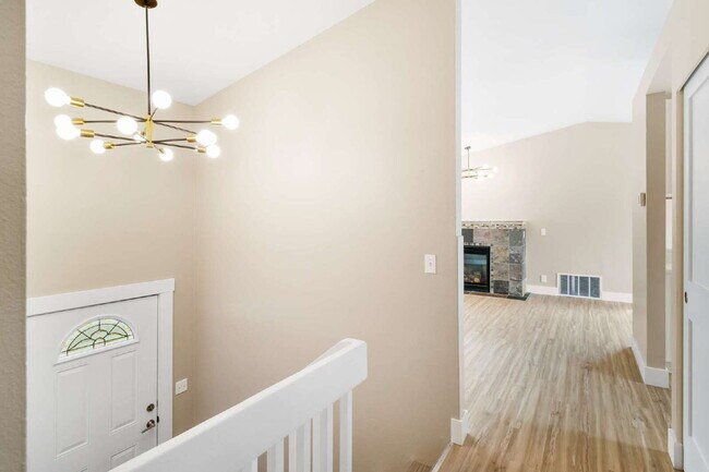 Building Photo - Modern 4-Bedroom Retreat Near Lake Whatcom...