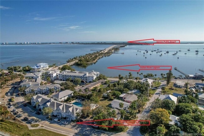 Building Photo - 3651 NE Pineapple Ave