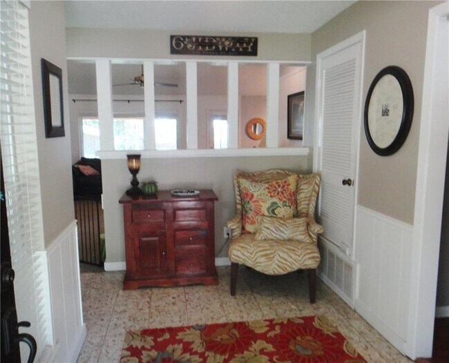 Building Photo - 2407 Harrowden Dr