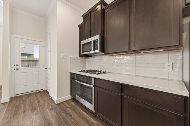 Building Photo - 11413 Velvet Fld Dr