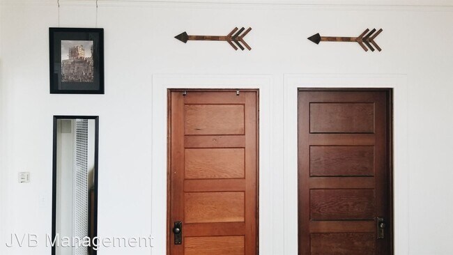 Building Photo - 351 14th St