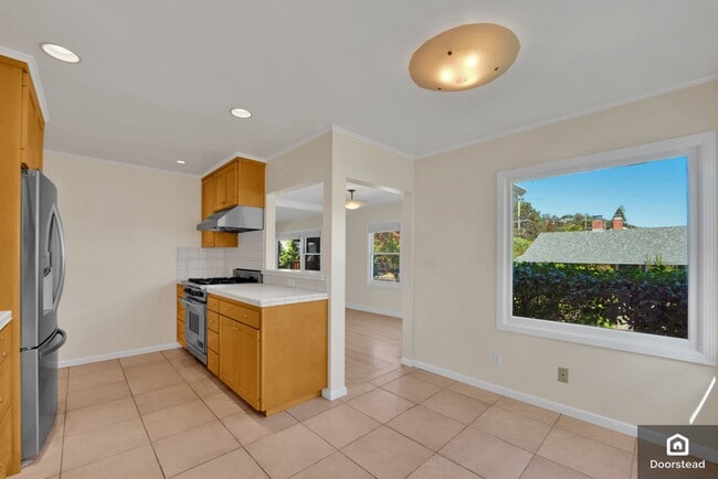 Building Photo - 48 Butterfield Rd