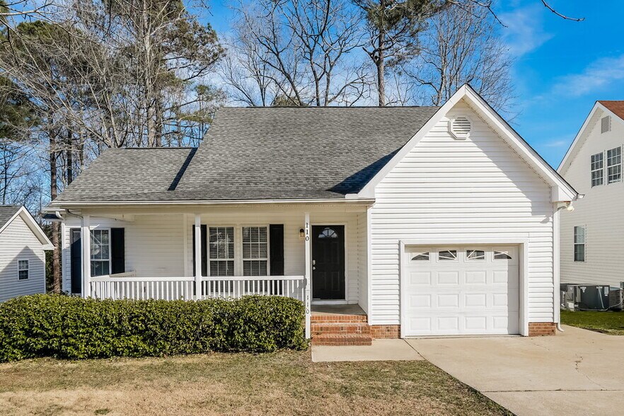 Primary Photo - 110 Rock Hound Rd