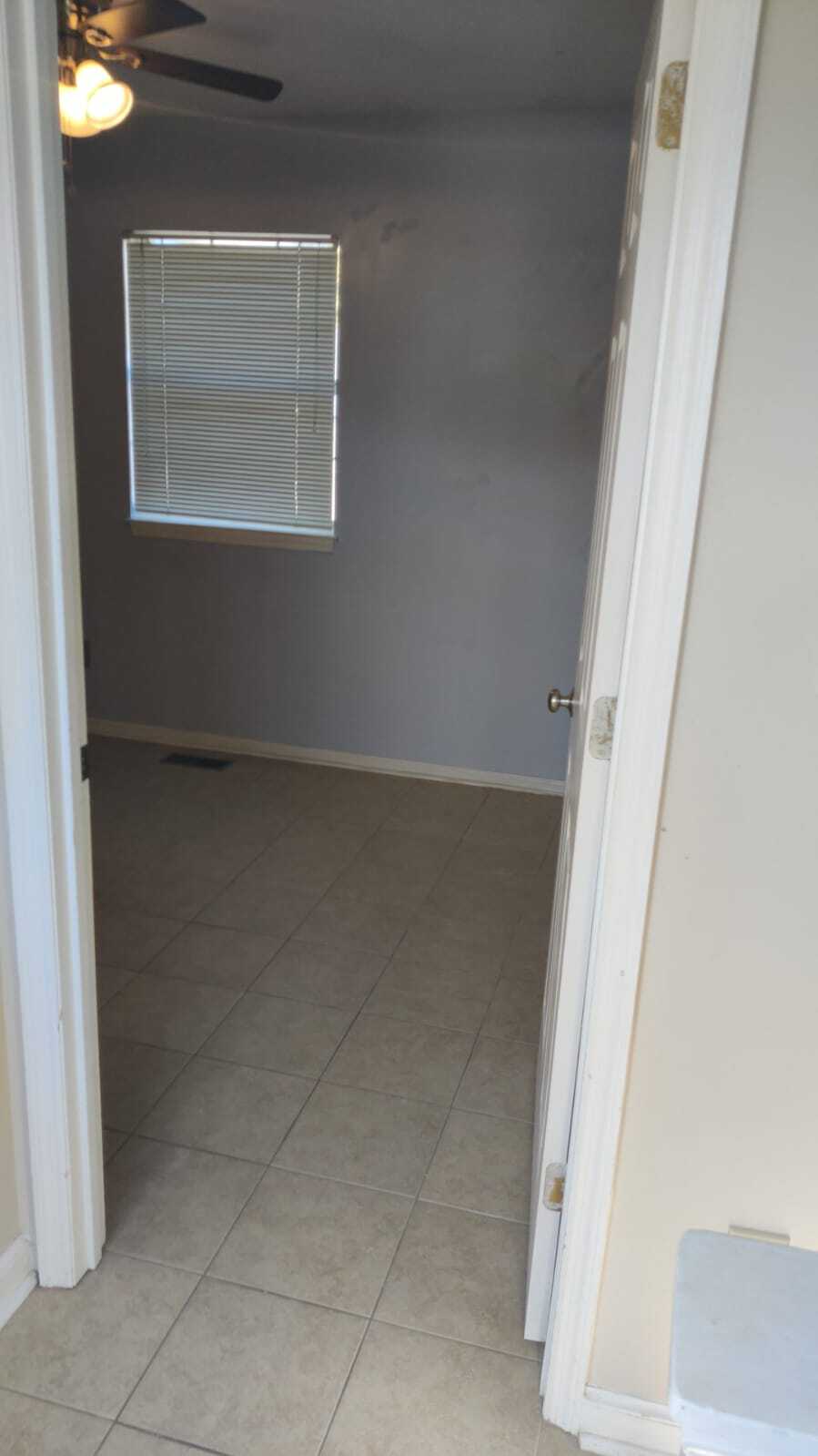 Building Photo - 2925 Carriage Row Ln