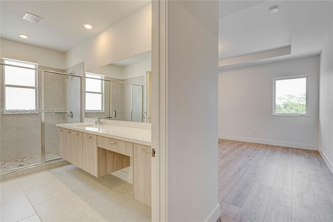 Building Photo - 4390 SW 122nd Terrace