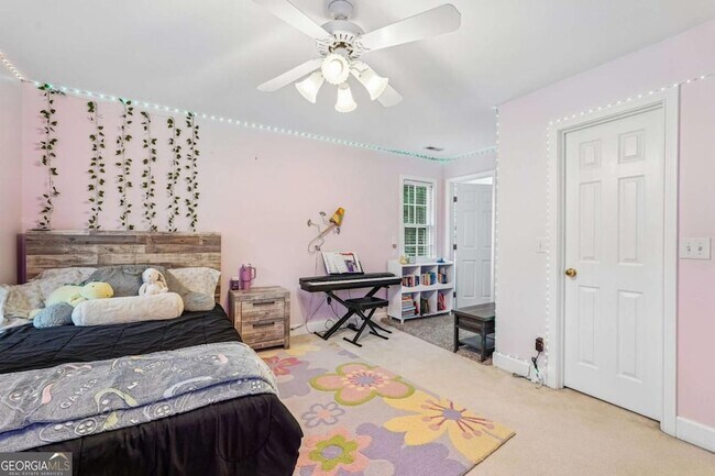 Building Photo - 3302 Greencastle Chase NE