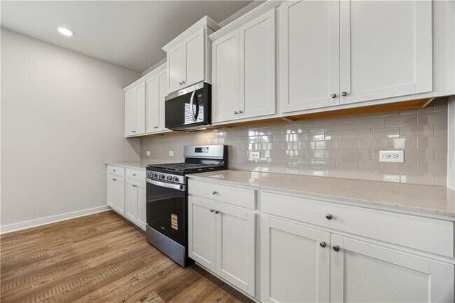 Building Photo - 786 Ruddy Dr