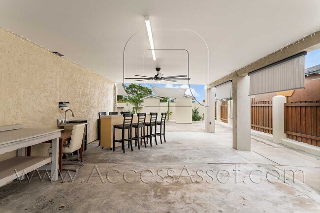 Building Photo - 1636 Zoro Way