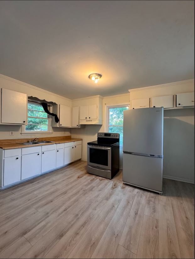 Building Photo - Cozy 2BR Home Minutes from Downtown Greenv...