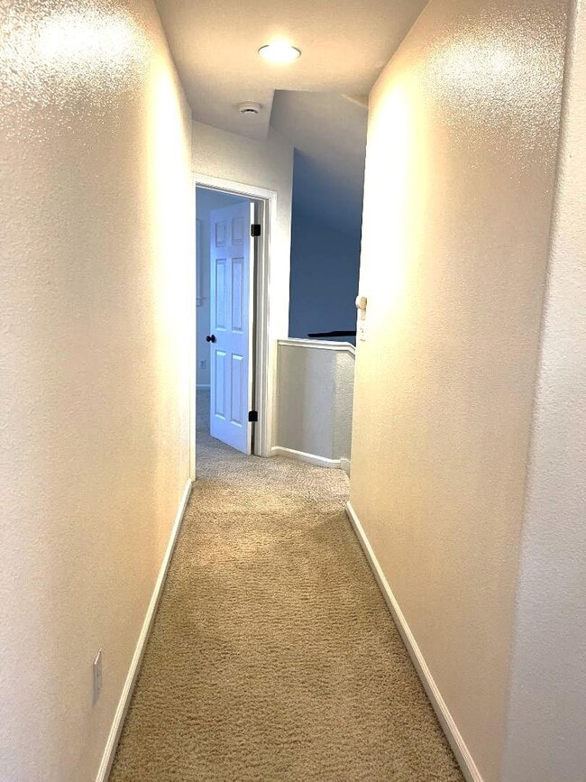 Building Photo - 730 Tatum Ave