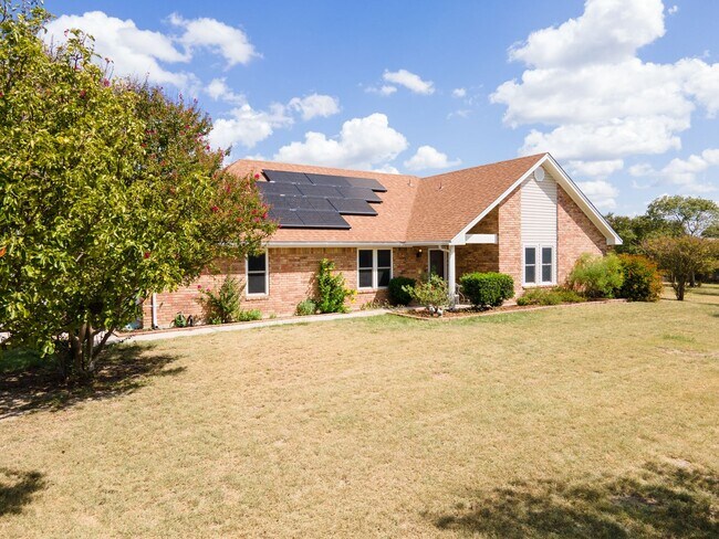 Building Photo - 122 CR - 4936