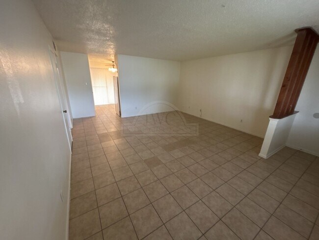 Building Photo - 2108 Hunt Dr