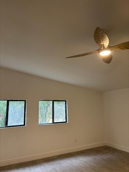 Building Photo - 31 Ebb Tide Dr