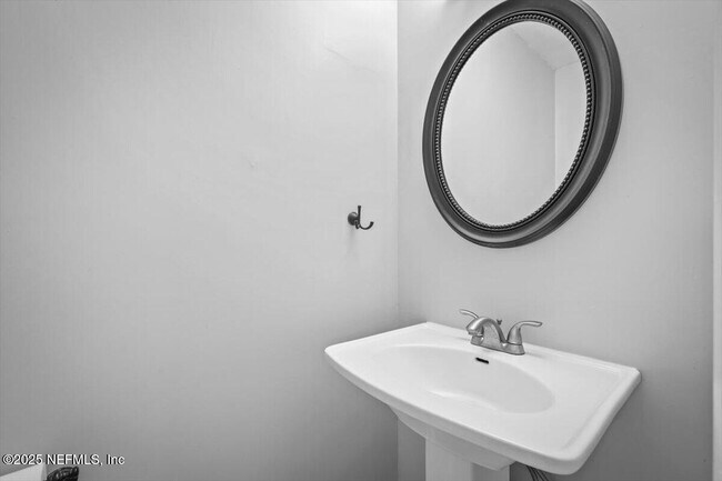 Building Photo - 10 Ponte Vedra Ct