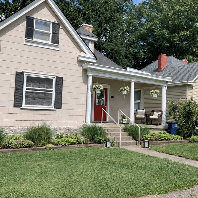 Building Photo - 339 Park Ave