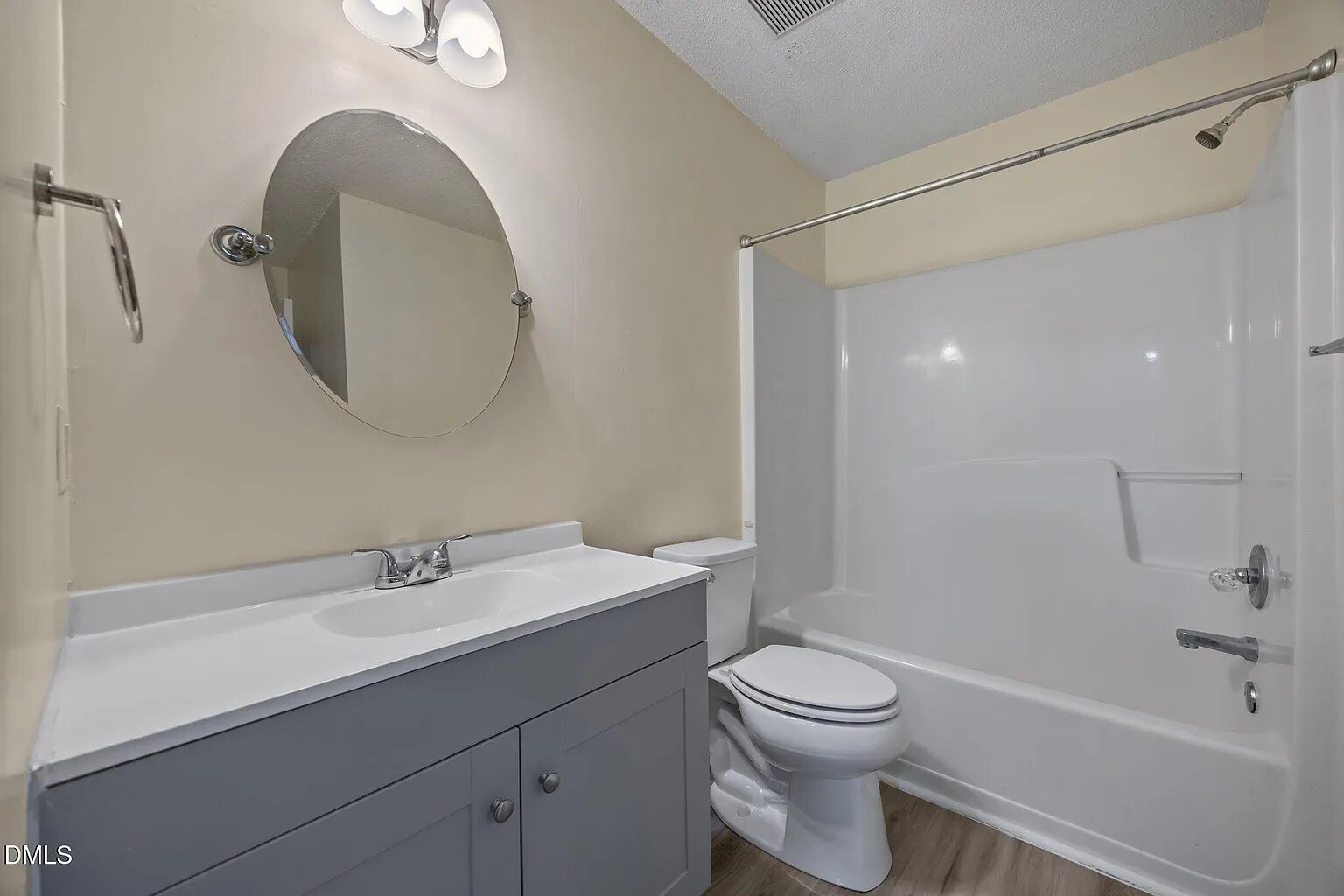 Building Photo - Room in Townhome on Oakland Hills Way