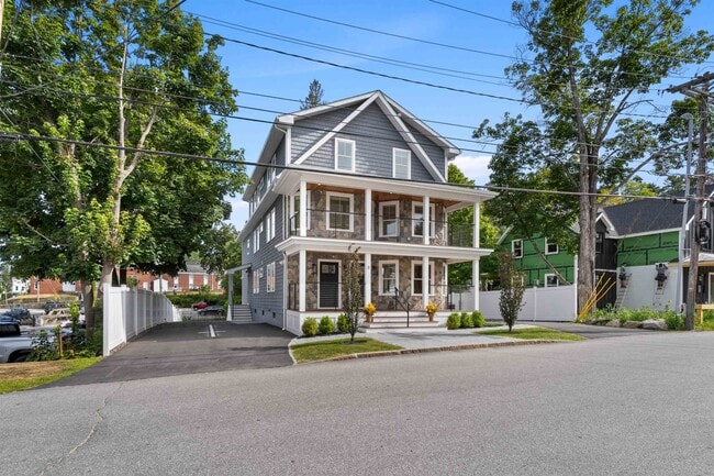 Building Photo - 8 Water St