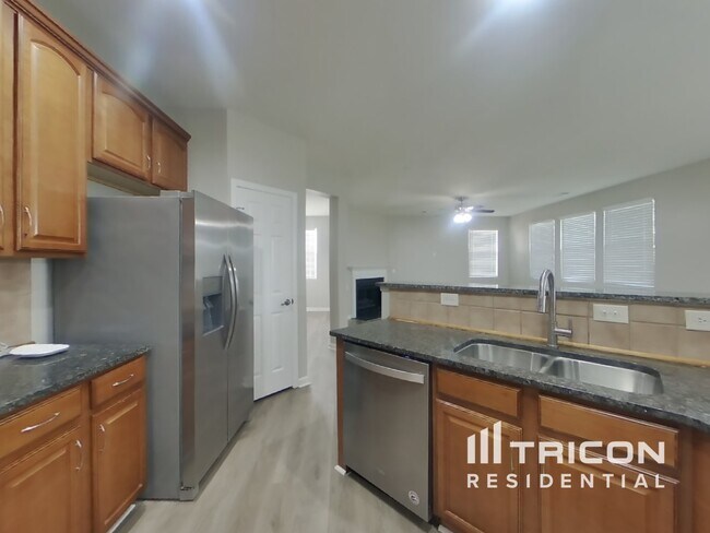 Building Photo - 2790 Alix Way
