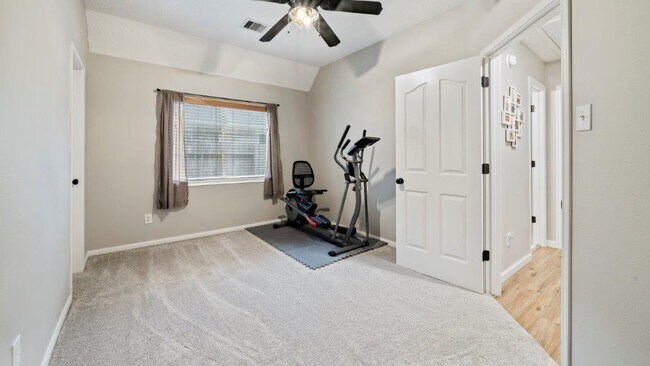 Building Photo - 6163 Darlington Ct
