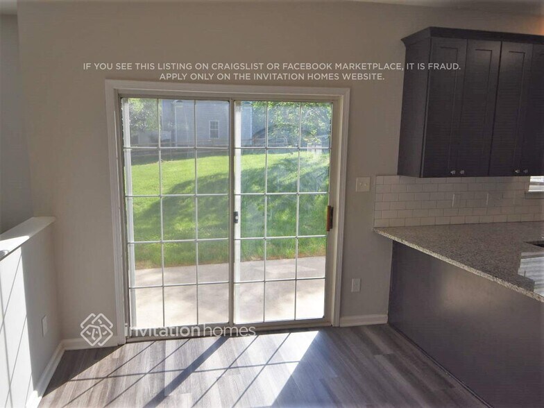 Building Photo - 3407 Brownes Ferry Rd