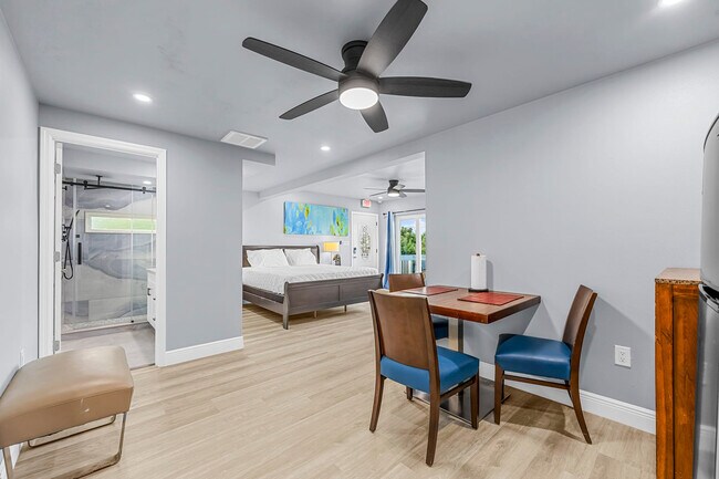 Building Photo - 6403 South Highway A1A-SI ID1044471P