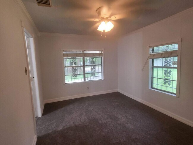 Building Photo - 10119 Chickasaw Ln