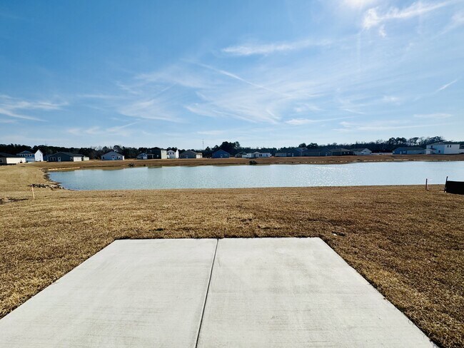 Building Photo - 348 SC-348