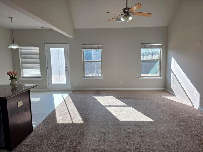 Building Photo - 46 Mercer Ln