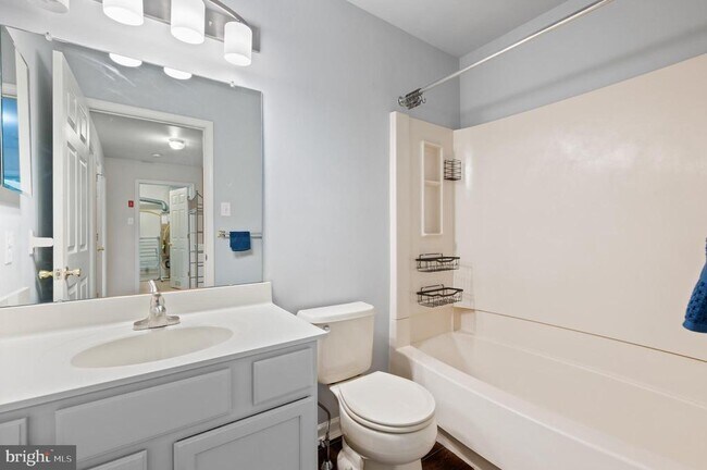 Building Photo - 1408 Black Walnut Dr