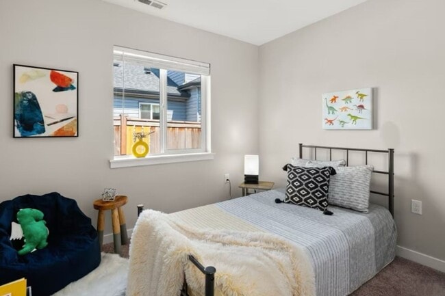 Building Photo - 6638 S Warner St