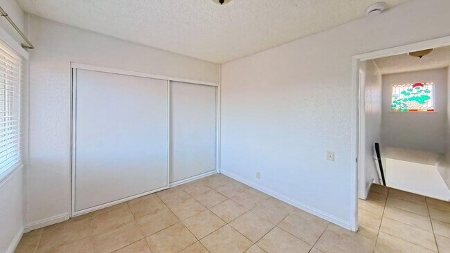 Building Photo - 13677 Golden Eagle Ct