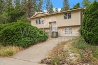 Building Photo - 3828 E 7th Ave