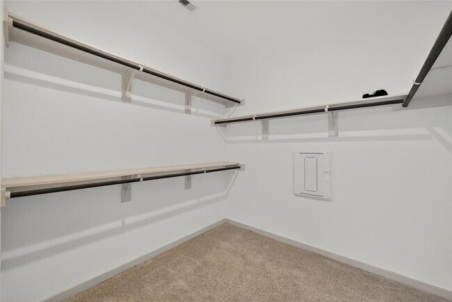 Building Photo - 29215 Pikes Peak Dr