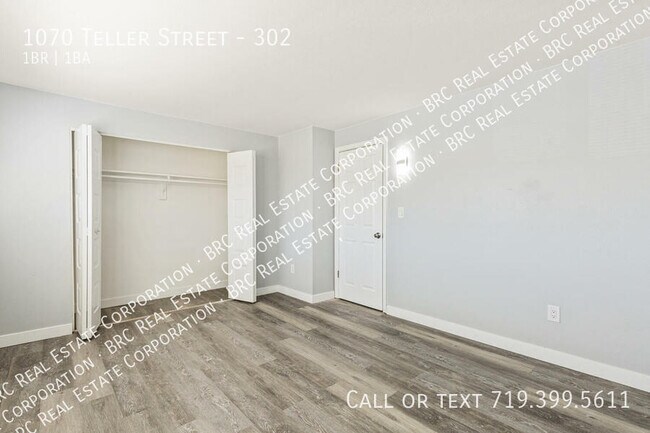 Building Photo - 1070 Teller St