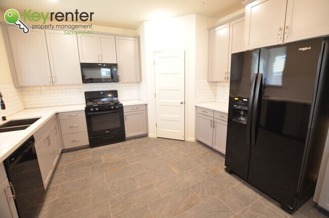 Building Photo - 3055 Island Creek Way