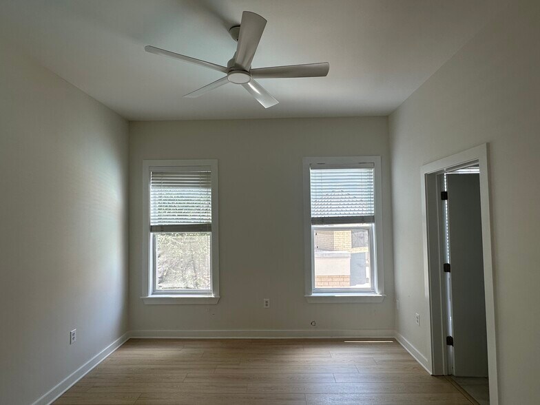 Building Photo - 870 Inman Village Pky NE