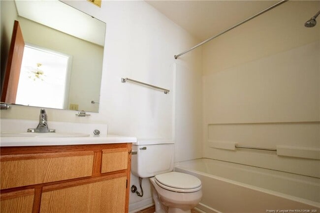Building Photo - 2029 Glenwick Dr