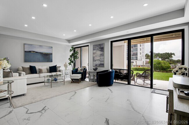 Building Photo - 4744 S Ocean Blvd