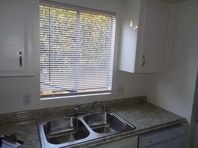 Building Photo - 4128 West Ave. L Unit G