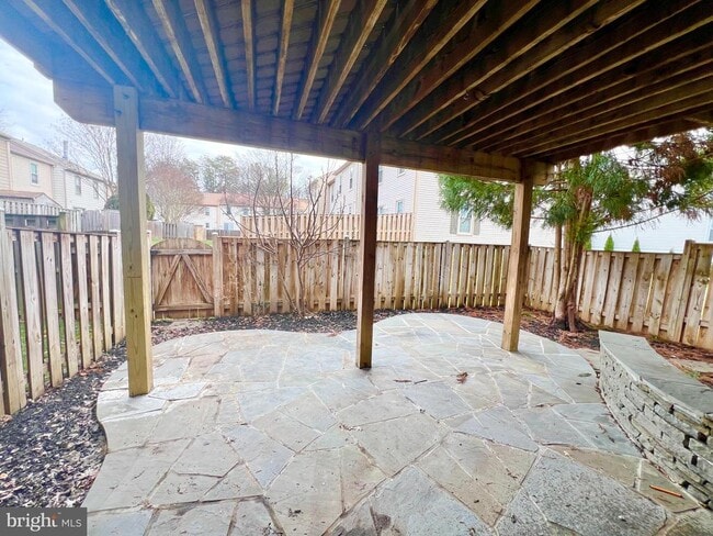 Building Photo - 10287 Latney Rd
