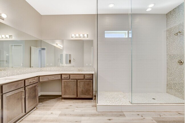 Building Photo - Bermuda & Pyle