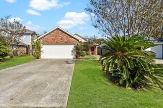 Building Photo - 18210 Beaverdell Dr