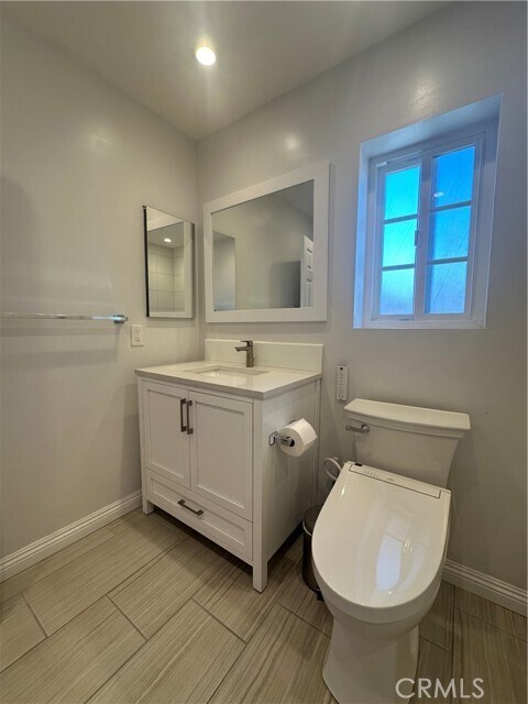 Building Photo - 28642 Mt Sawtooth Dr