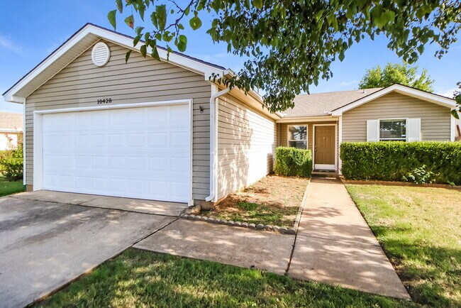 Building Photo - 10428 Bradford Way