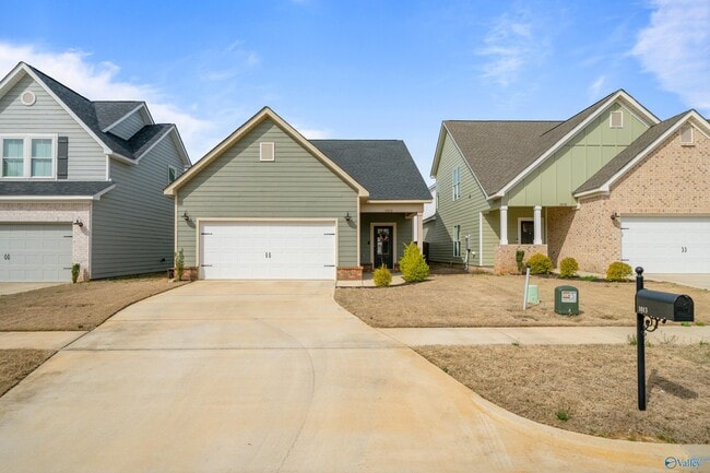 Primary Photo - 1013 Highgrove Hts NW