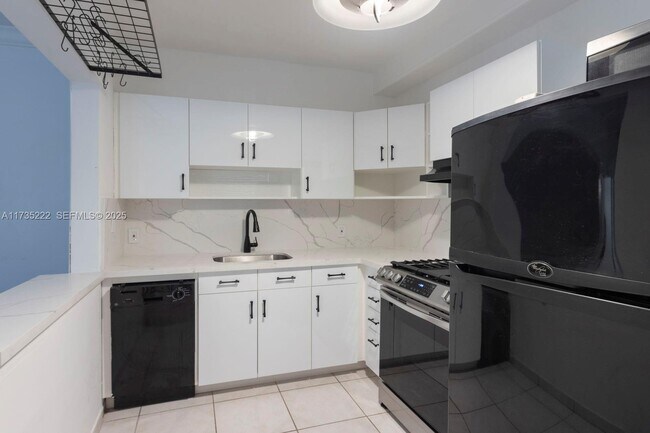 Building Photo - 1610 Pennsylvania Ave