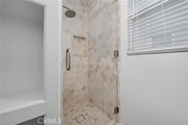 Building Photo - 55 Via Sonrisa