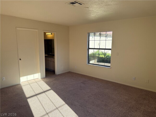 Building Photo - 720 Sea Pines Ln