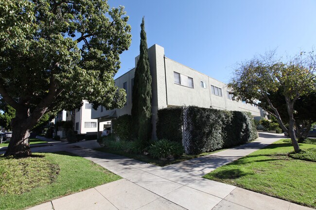 Primary Photo - 1204 California Ave