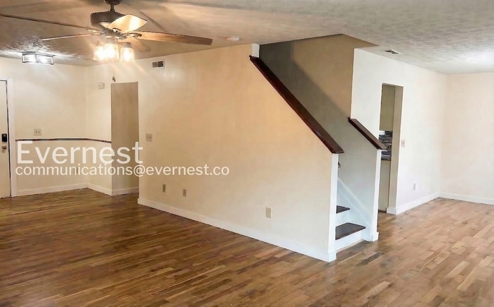 Building Photo - 2566 Edencreek Ln